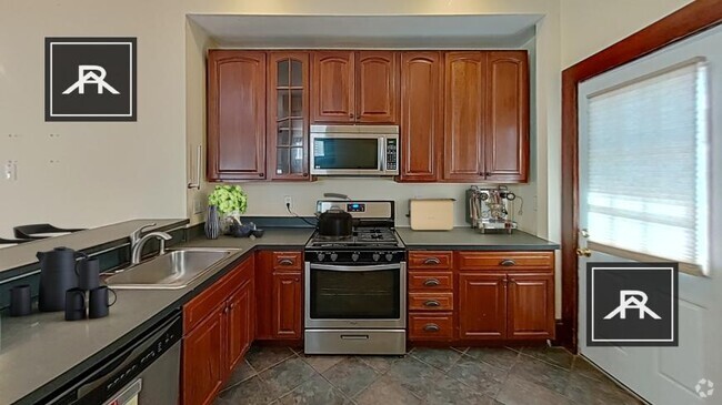 Building Photo - 5 bedroom in Boston MA 02120 Unit 1 Rental