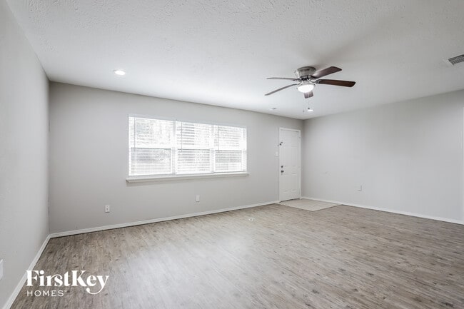 Photo - 3607 Dawnwood Dr