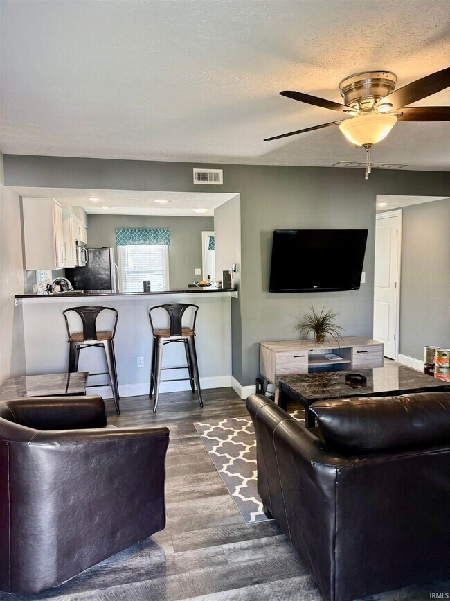 Photo - 2317 S Samuel Ln