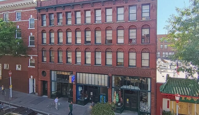 Photo - Eastern Hotel