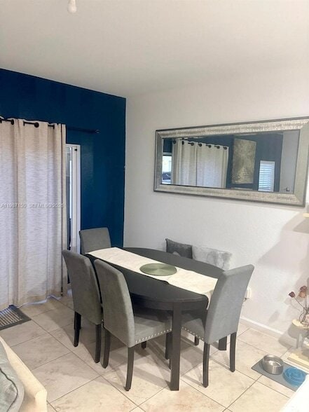 Photo - 4002 NW 11 Dr