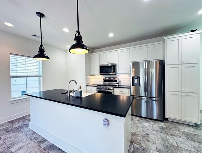 Photo - 2716 Halcyon Dr Unit #38