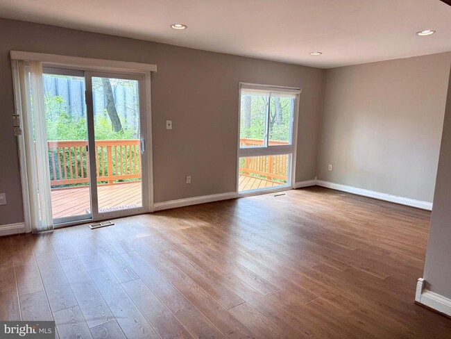 Photo - 3034 Sugar Ln