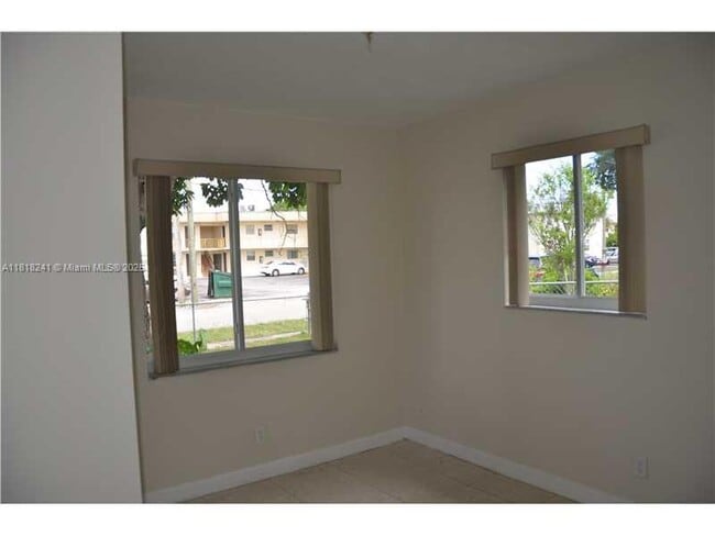 Photo - 5720 SW 36th Ct Casa