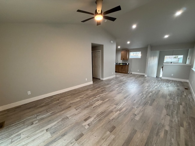 Photo - 1331 Lynn Ave