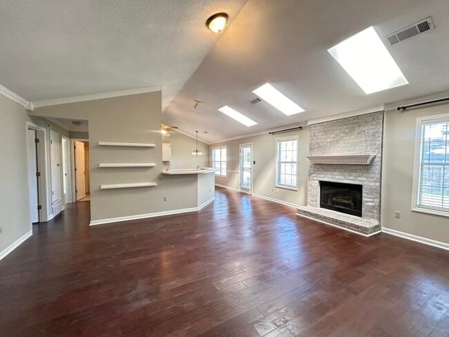 Photo - 6688 Laurel Valley Dr