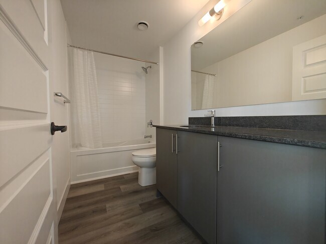Photo - 107 Roger St