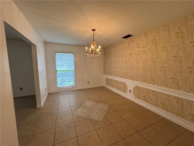 Photo - 1054 Gallen Ct