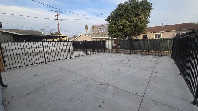 Photo - Graham(10422) Unit Graham(10422)