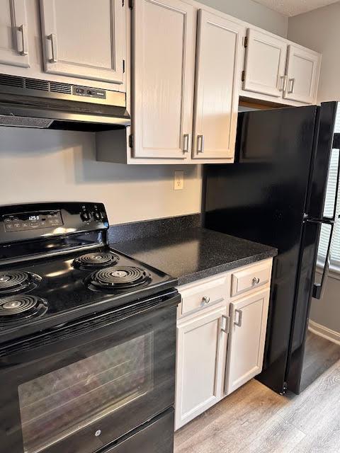 Photo - 619 Iowa Ave