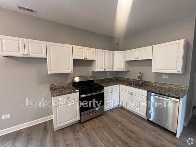 Building Photo - 7152 S Greenwood Ave Unit 2 Rental