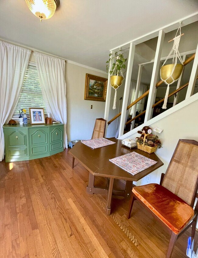 Photo - Augusta Road, 2BD/1BA, 1000SF