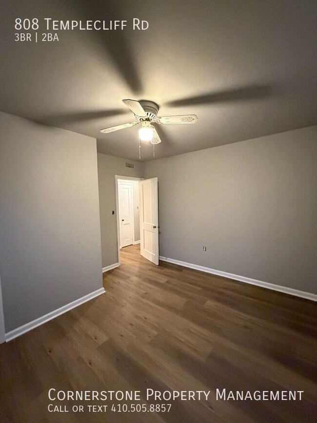 Photo - 808 Templecliff Rd