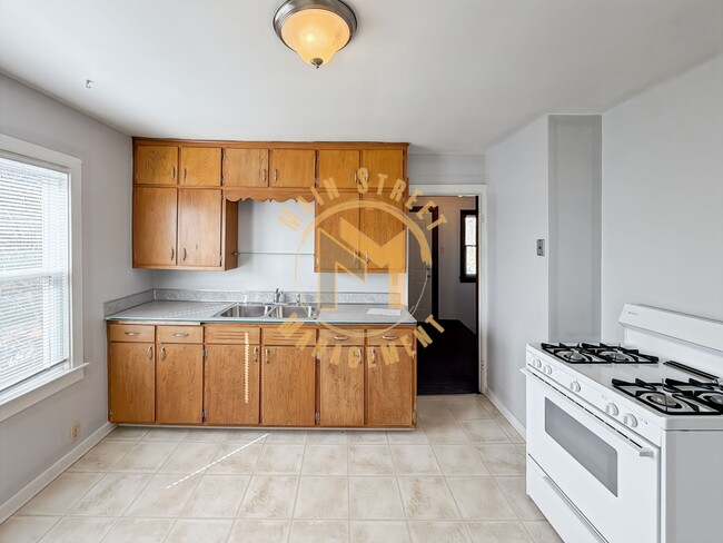 Photo - 1822 Superior Ave Unit 1822A