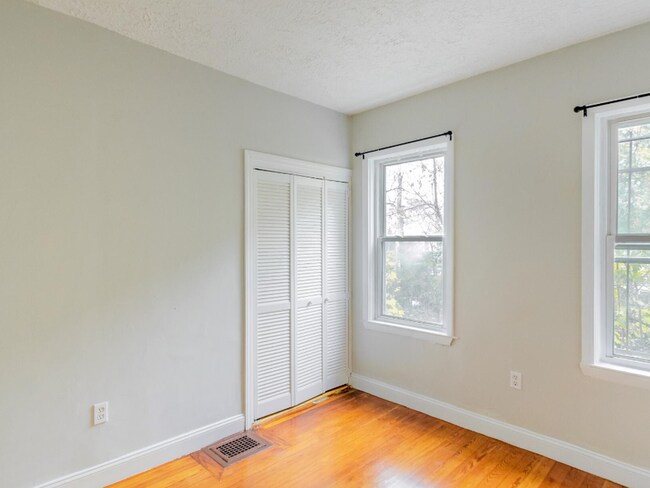 Photo - 17 Cawfield St