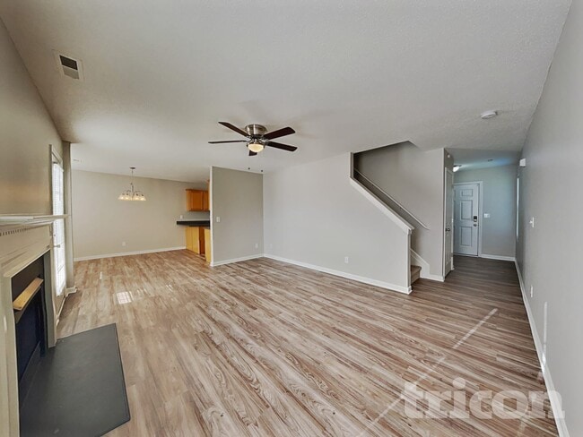 Photo - 685 Winners Point