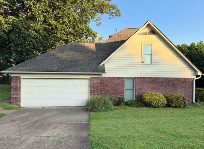 Photo - 8859 Chimneyrock Blvd.