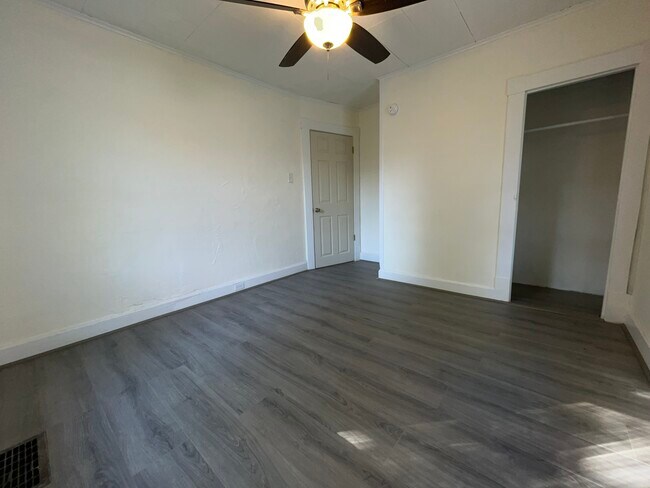 Photo - 108 Karns Ave