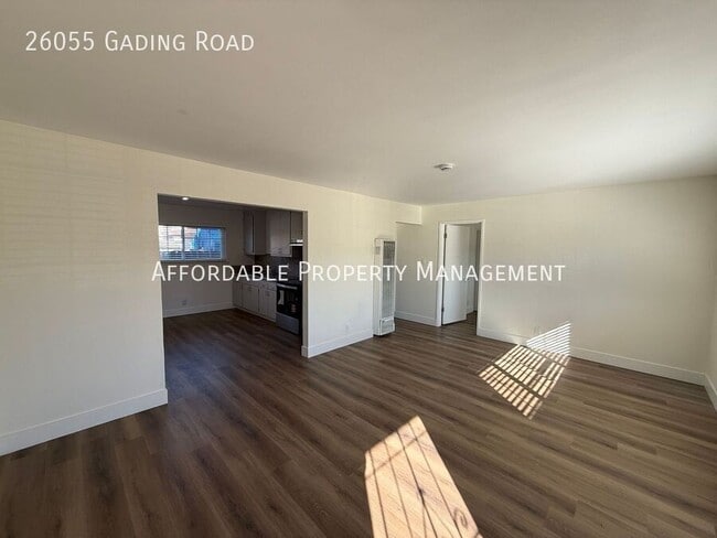 Photo - 26055 Gading Rd