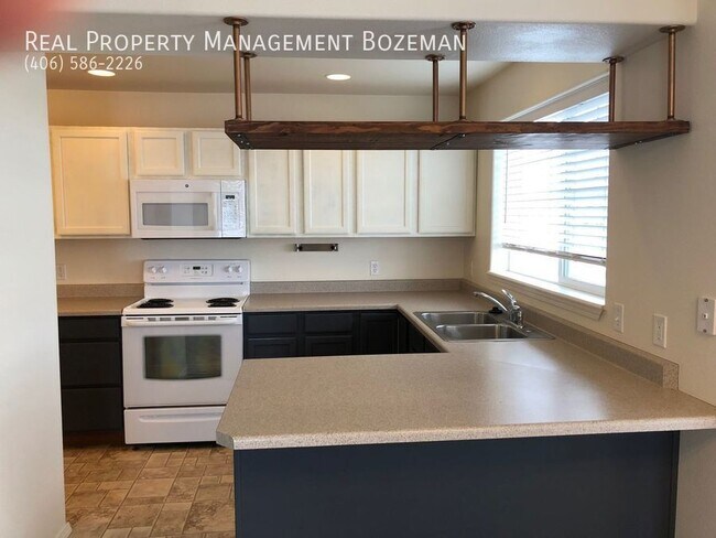 Photo - 1112 Longbow Ln Unidad G