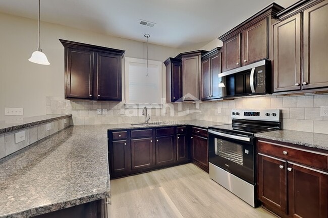 Photo - 39 E Cultivator Way