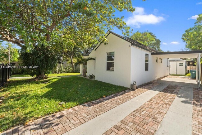 Photo - 4430 NW 1st Ave