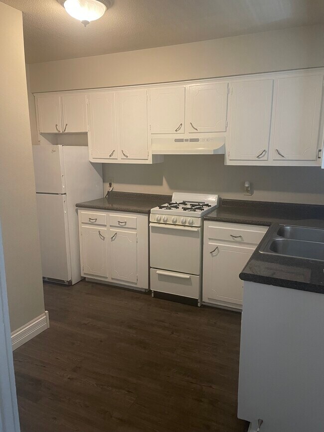 Cocina - Faulkner Court Apartments