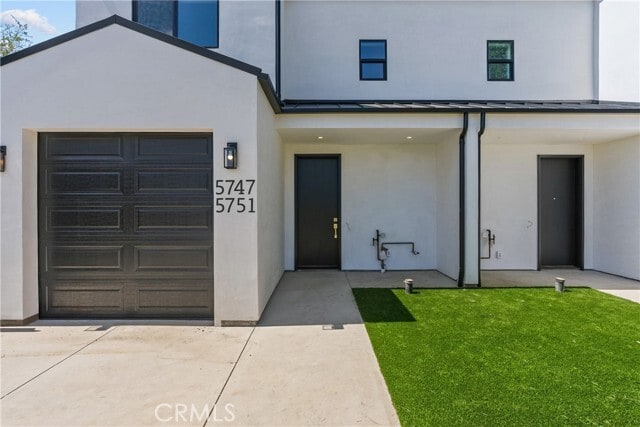 5747 Vista Del Monte Ave