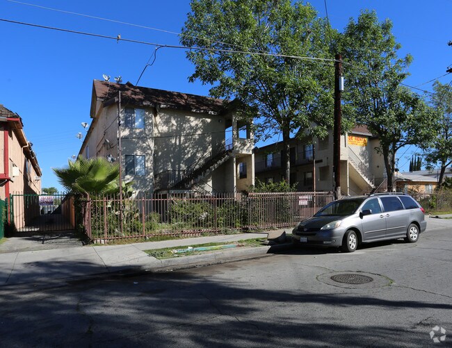 Photo - Whitsett Estates Apartments