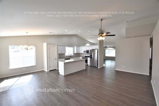 Photo - 2832 W Bowker St