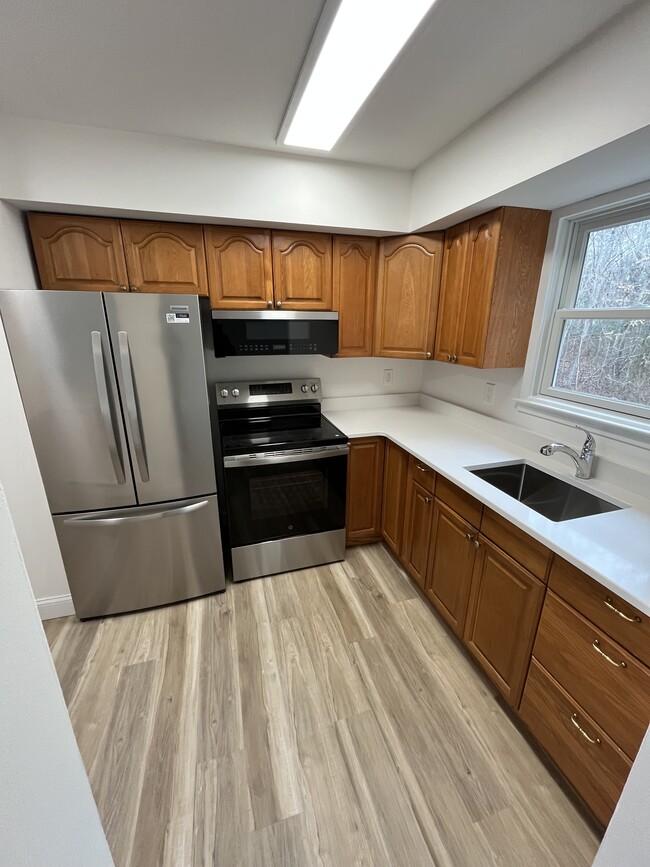 Photo - 29 Cedar St Unit 1st Floor A