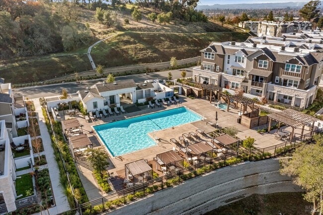 Photo - 219 Gambrel Cir