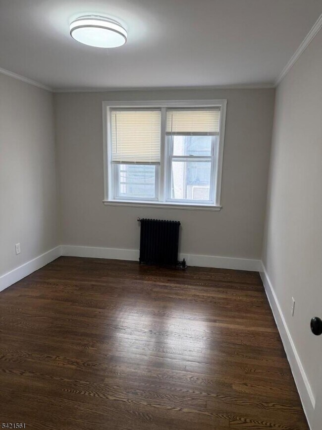 Photo - 305 Millburn Ave