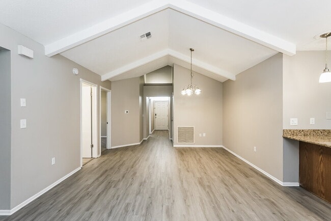 Photo - 13403 Woodward Dr