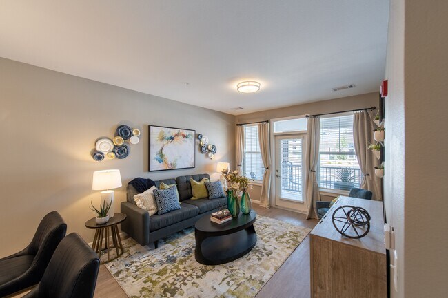 Gateway Place | Greeley, CO Apartments