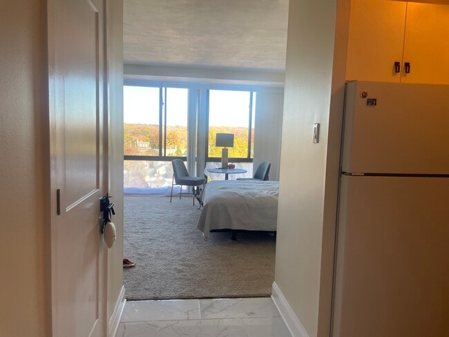 Photo - 2401 Pennsylvania Ave Condo Unit Ask