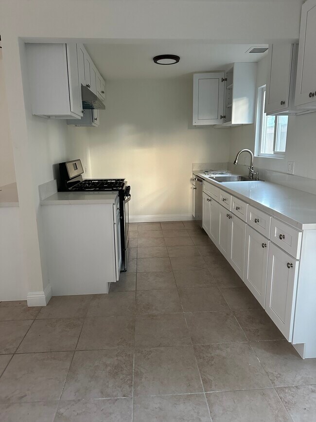 Photo - 242 W Avenida Palizada