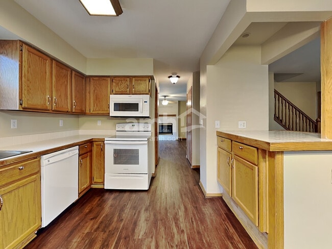 Photo - 3207 Barclay Ct