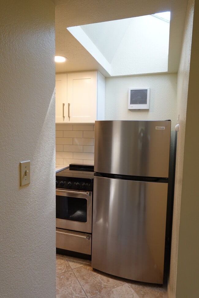 Photo - 525 NE 86th St Unit C
