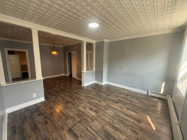 39 Harmony St Unidad Fl 1