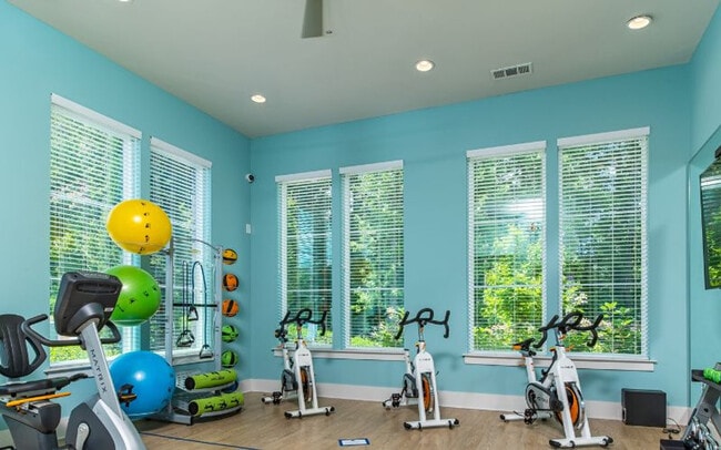 Building Photo - 15 Technology Pkwy S Unit ID1332025P