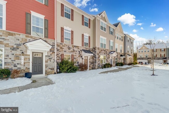 Photo - 2615 Wheatland Station Way