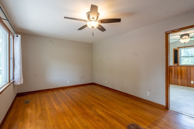 Photo - 740 Page St