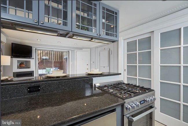 Photo - 1723 Q St NW Unit G6