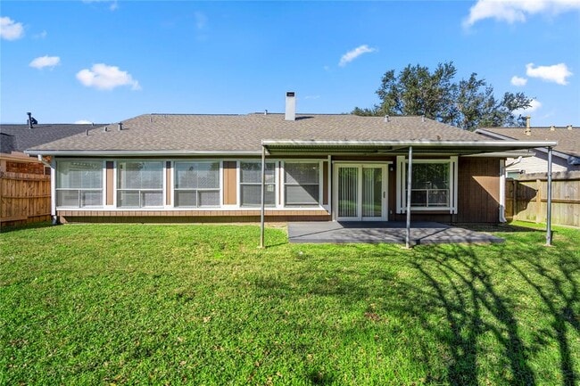 Photo - 11030 Hidden Bend Dr House