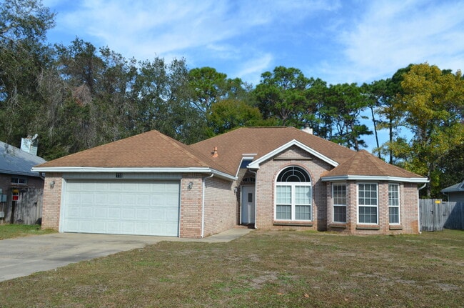 Photo - 118 Meadow Woods Ln