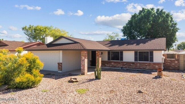 Photo - 1525 W El Alba Way