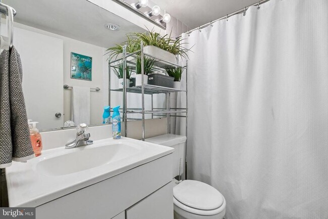 Photo - 220 Locust St Unit 23CS