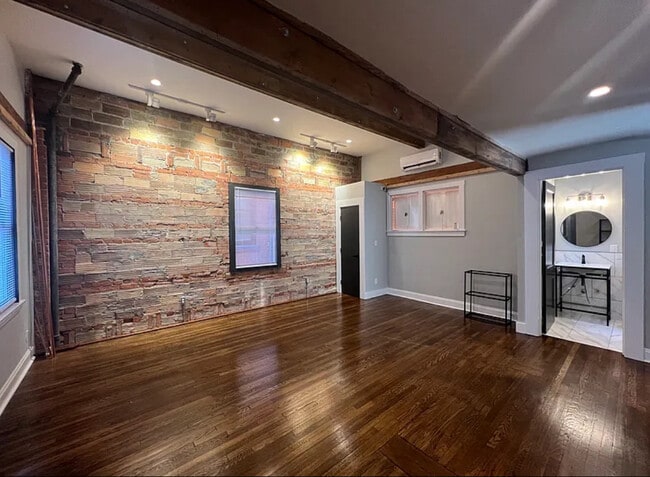 Photo - 6085 Montgomery Rd Unit 3