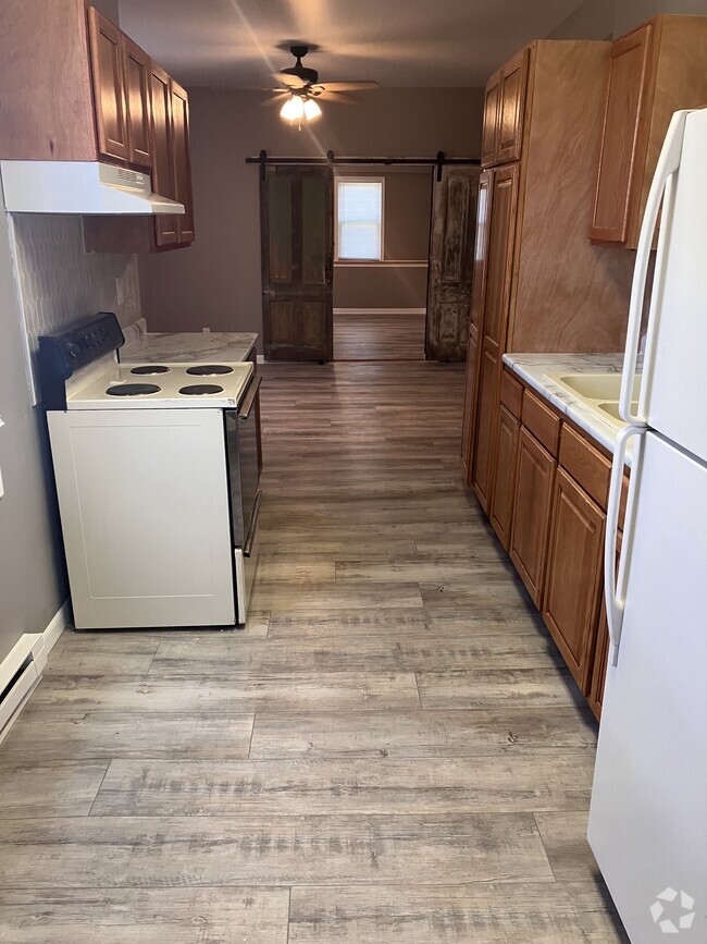 Building Photo - 1060 9th St Unit 1 Rental